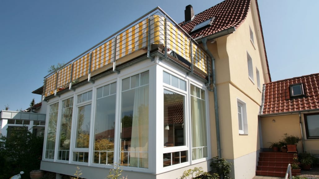 Carport Metall mit Seitenteilen – Mehr Schutz für Ihr Auto