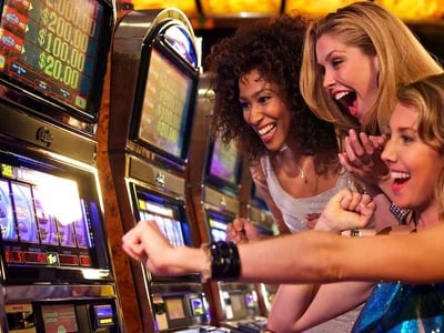 Legends of Rome Come Alive: สัมผัสประสบการณ์ความยิ่งใหญ่ของ Roman888 Slot