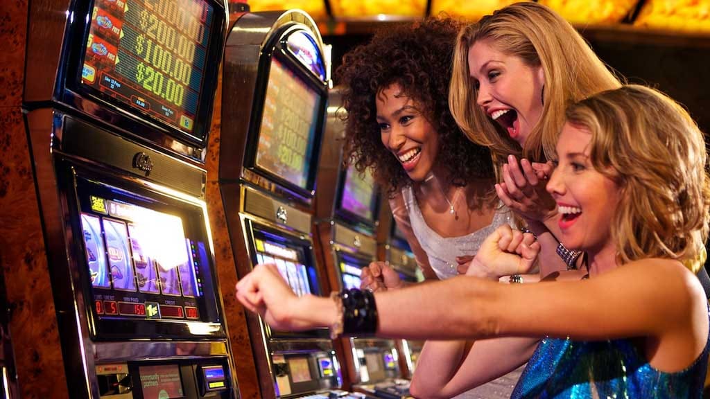 Legends of Rome Come Alive: สัมผัสประสบการณ์ความยิ่งใหญ่ของ Roman888 Slot